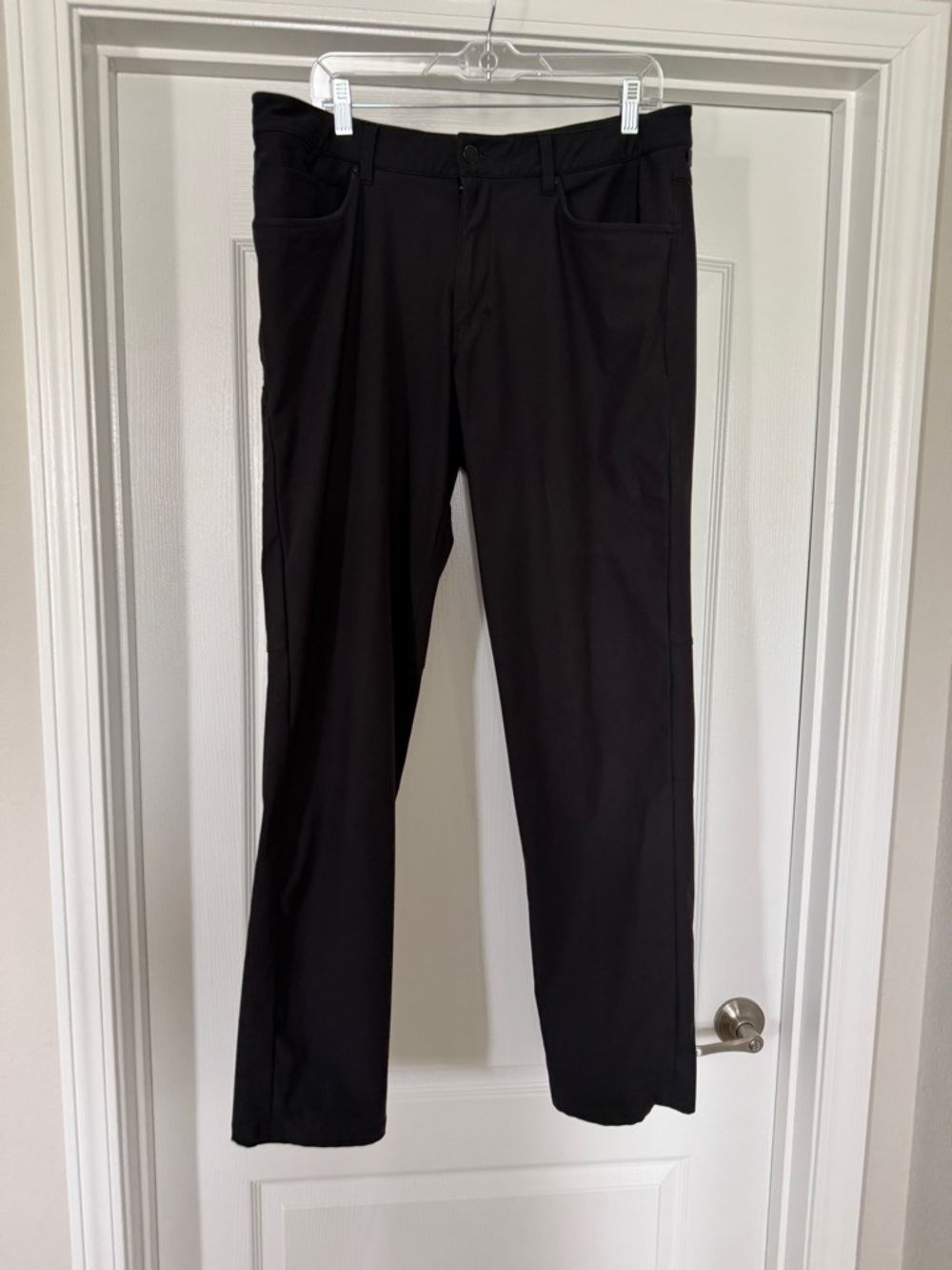 Lululemon ABC Classic Pants – Black – 36x32 - Picture 2 of 3